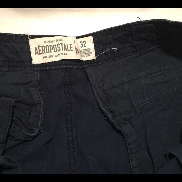 “BUNDLE” GAP/AEROPOSTAL CARGO SHORTS SZ 32 - Picture 4 of 8